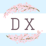 鉛筆画風の優しい雰囲気の桜リースのイラスト「DX」のロゴあり