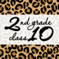 クールでかっこいいヒョウ柄に「2ndgrade class10」のロゴあり