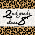 クールでかっこいいヒョウ柄に「2ndgrade class8」のロゴあり