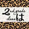 クールでかっこいいヒョウ柄に「2ndgrade classは」のロゴあり