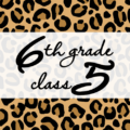 クールでかっこいいヒョウ柄に「6thgrade class5」のロゴあり