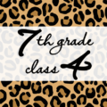 クールでかっこいいヒョウ柄に「7thgrade class4」のロゴあり