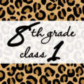 クールでかっこいいヒョウ柄に「8thgrade class1」のロゴあり
